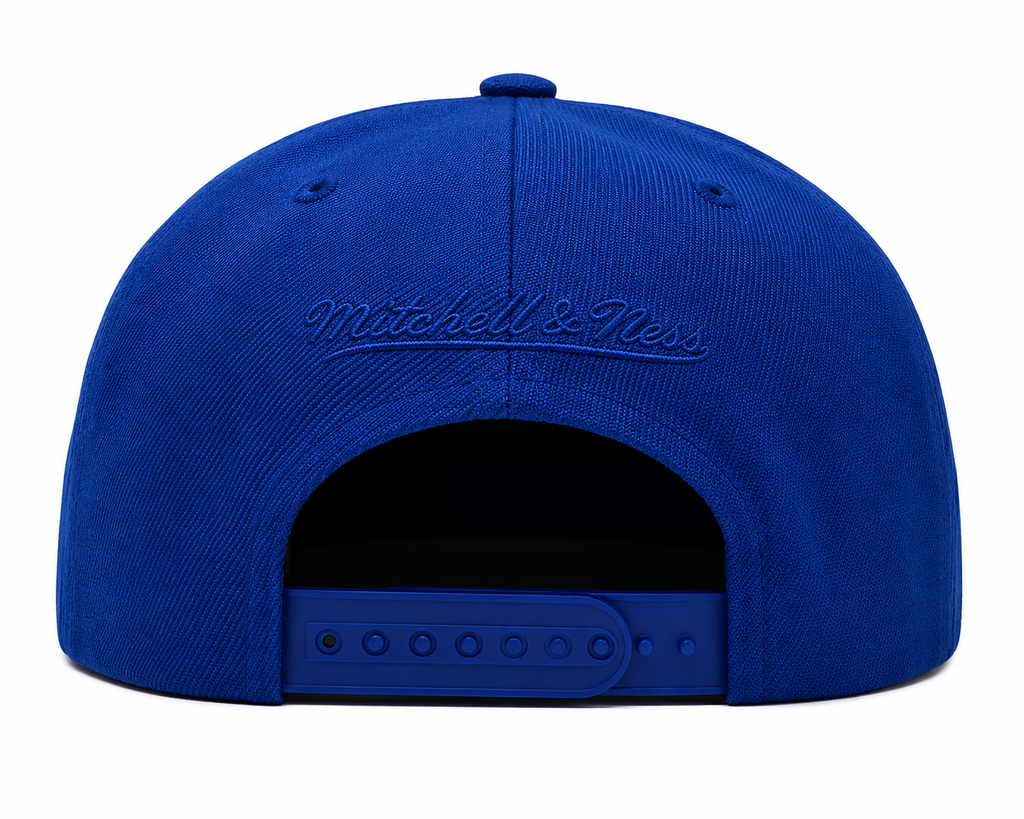 New York Knicks Mitchell & Ness Tonal Eclipse Snapback Hat- Blue